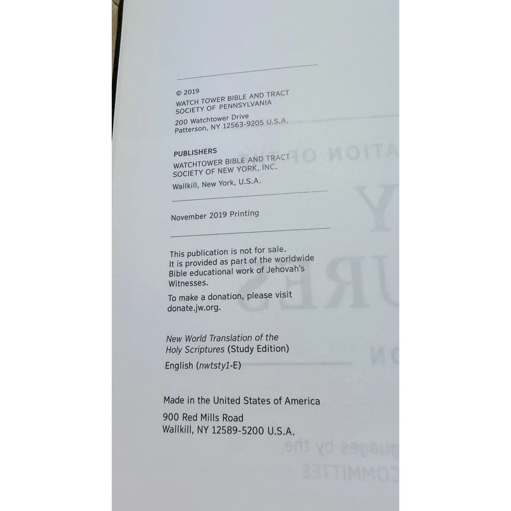 New World Translation of the Holy Scriptures Study Edition (Matthew-Acts)